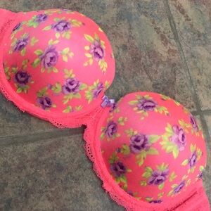 Floral Lace Trim Push-Up Bra in Hot Pink
